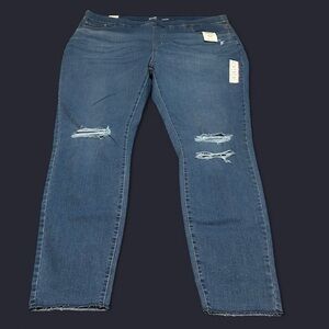 NWT Levi's Women's Straight Leg Blue Jeans